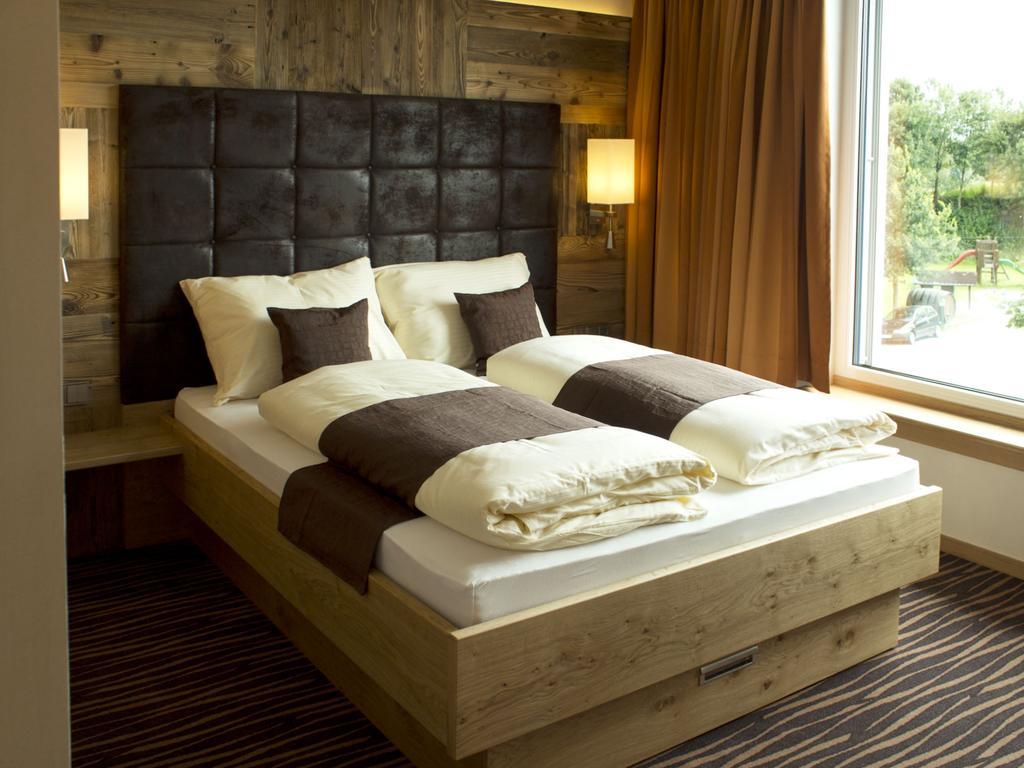 Alpenflair Hotel Buchloe Rum bild